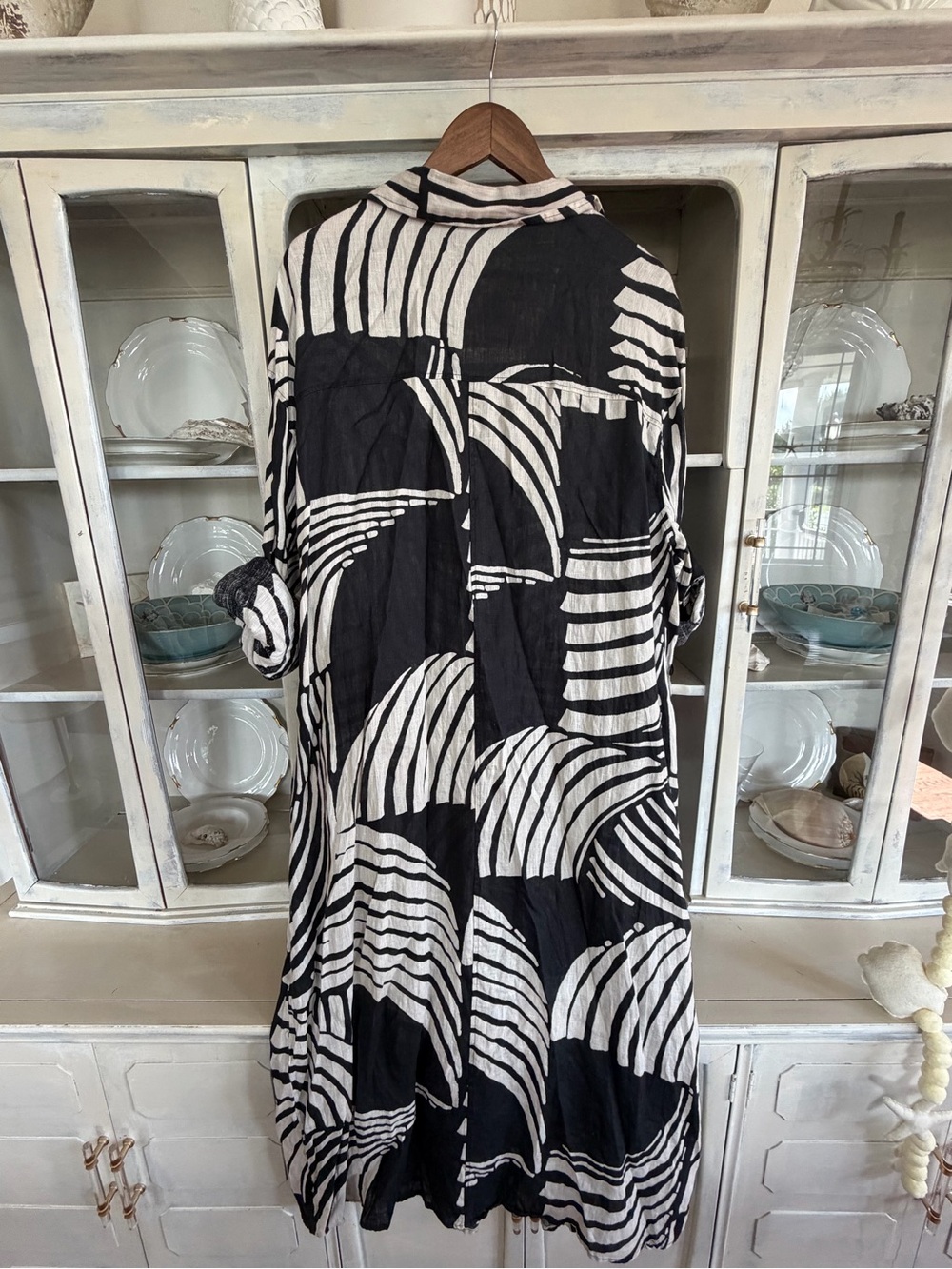 H & M dress - Picture 2 of 3